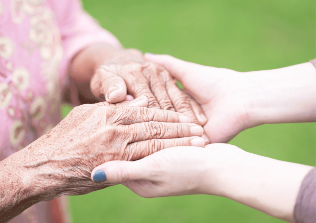Twarde-paznokcie-u-nóg-i-rąk-starszej-osoby-jak-je-zmiękczyć-i-obciąć Twarde-paznokcie-u-nóg-i-rąk-starszej-osoby-jak-je-zmiękczyć-i-obciąć