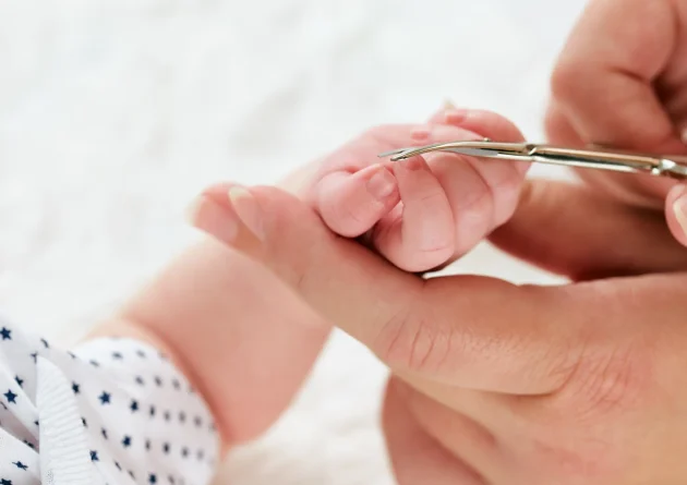 baby nails how to cut